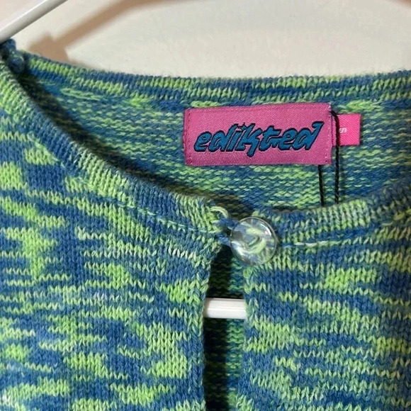 Edikted green and blue crop sweater size small long sleeve buttons - Picture 2 of 9